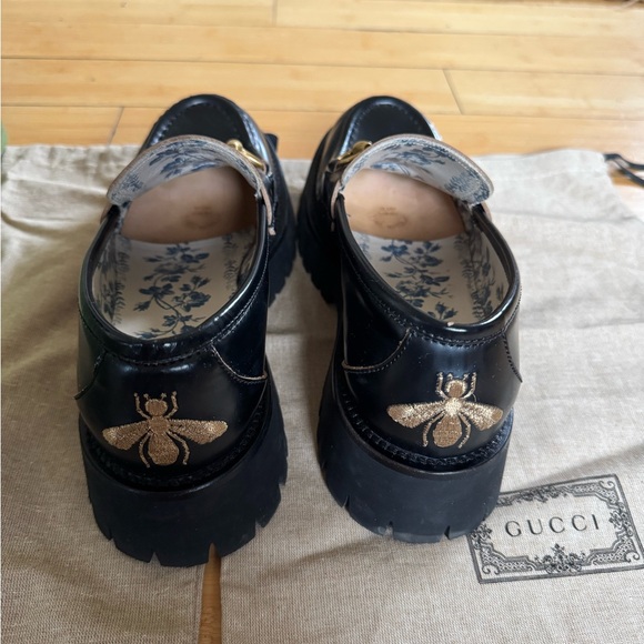 Gucci Black Leather Loafers with Gold Accents - Picture 7 of 7